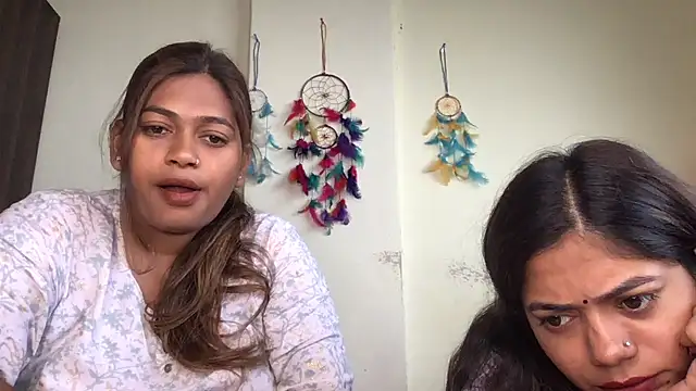 Snapshot of HoleyCoupon chatting on 02-20-26, 09:21 HoleyCoupon online show from 02-20-26, 09:21