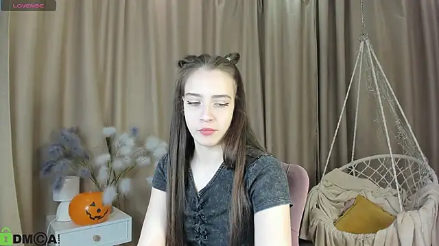 Snapshot of Belle_Wa1ker chatting on 10-30-25, 03:08 Belle Wa1ker online show from 10-30-25, 03:08