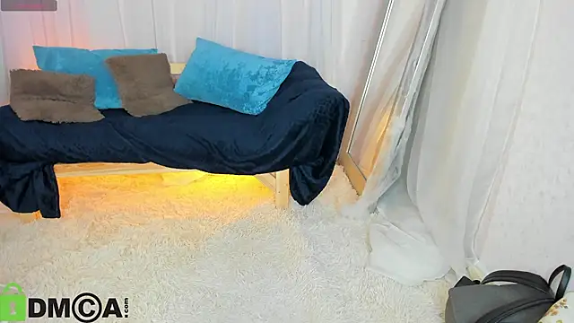 Snapshot of Belle_Wa1ker chatting on 11-03-25, 01:08 Belle Wa1ker online show from 11-03-25, 01:08