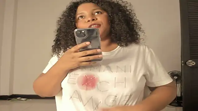 CAROLINNAGOMEZ online show from 02-06-26, 01:32