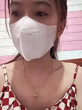 Snapshot of Zinzin9x chatting on 10-13-25, 03:23 Zinzin9x online show from 10-13-25, 03:23