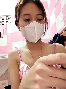 Snapshot of Zinzin9x chatting on 11-01-25, 02:41 Zinzin9x online show from 11-01-25, 02:41