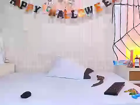 LuigiMarchetti online show from 10-31-25, 07:48