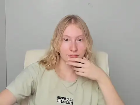 Elizabeth Kissa online show from 09-10-25, 11:21