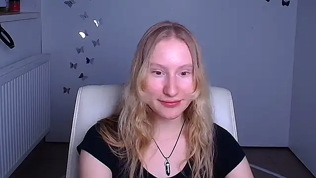 Elizabeth Kissa online show from 09-13-25, 05:13