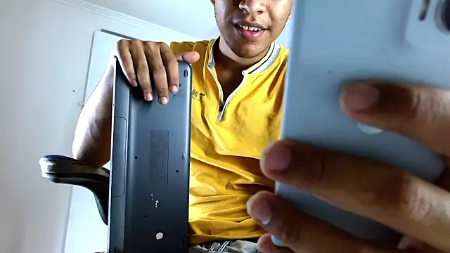 aston xvera online show from 10-30-25, 03:30