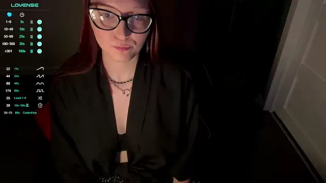 FoxyJulle online show from 09-08-25, 02:16