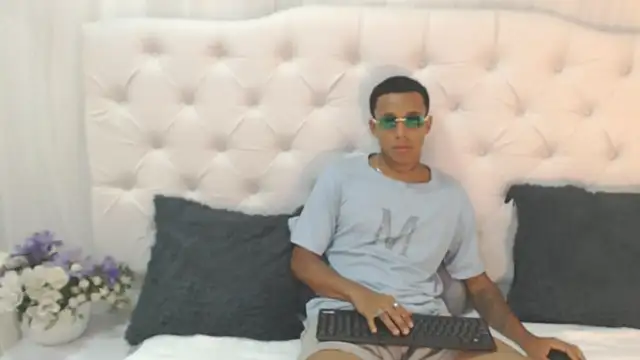 keiner vasquez online show from 09-22-25, 07:05