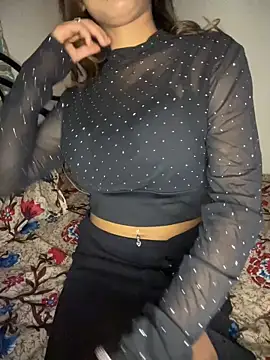 Snapshot of STRIP_GLOW chatting on 12-13-25, 07:53 STRIP GLOW online show from 12-13-25, 07:53