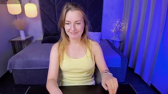 MeggySun online show from 09-14-25, 01:54