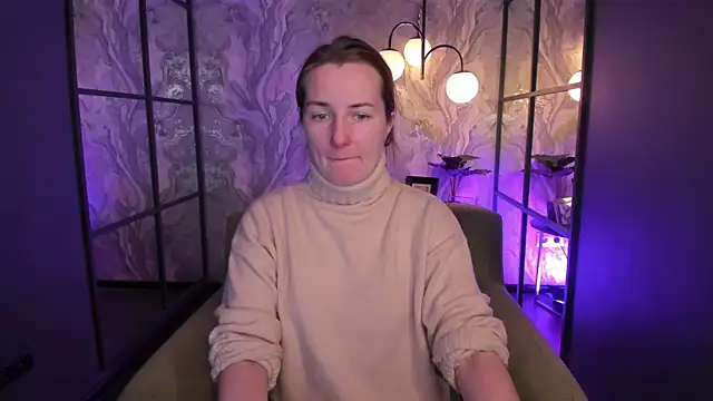 MeggySun online show from 01-13-26, 01:05