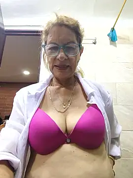 MaryLunne online show from 10-04-25, 12:19