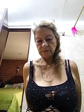 MaryLunne online show from 05-10-26, 11:59