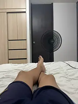 regina mills milk online show from 10-12-25, 05:17