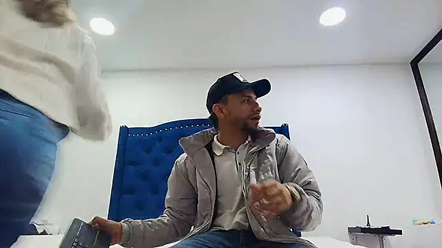 genessis  david online show from 09-19-25, 03:30