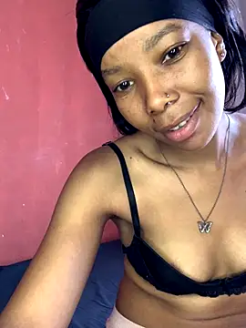 Snapshot of Pretty_Beauty chatting on 10-01-25, 09:59 Pretty Beauty online show from 10-01-25, 09:59