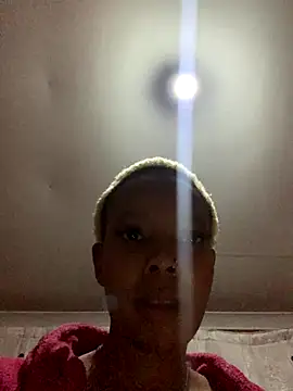 Snapshot of Pretty_Beauty chatting on 10-08-25, 07:11 Pretty Beauty online show from 10-08-25, 07:11