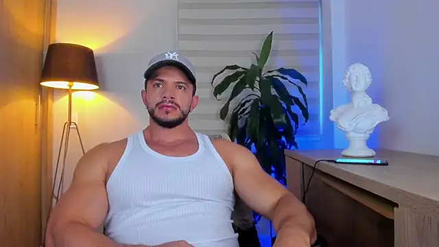 Erick Thompsonx online show from 05-12-26, 07:22