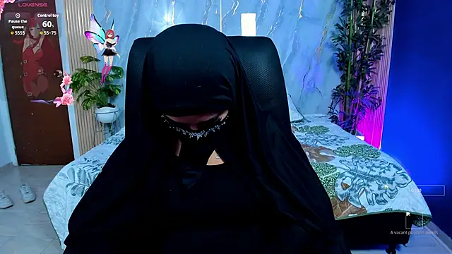 Snapshot of Sahira_Karim chatting on 09-09-25, 01:54 Sahira Karim online show from 09-09-25, 01:54