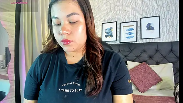 Snapshot of sophie__blare chatting on 06-24-26, 07:02 sophie blare online show from 06-24-26, 07:02