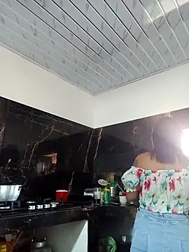 Snapshot of Naugthy-Mey chatting on 10-27-25, 01:48 Naugthy-Mey online show from 10-27-25, 01:48