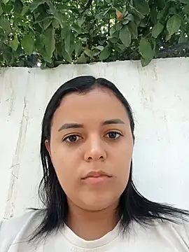 Snapshot of Naugthy-Mey chatting on 11-04-25, 01:32 Naugthy-Mey online show from 11-04-25, 01:32