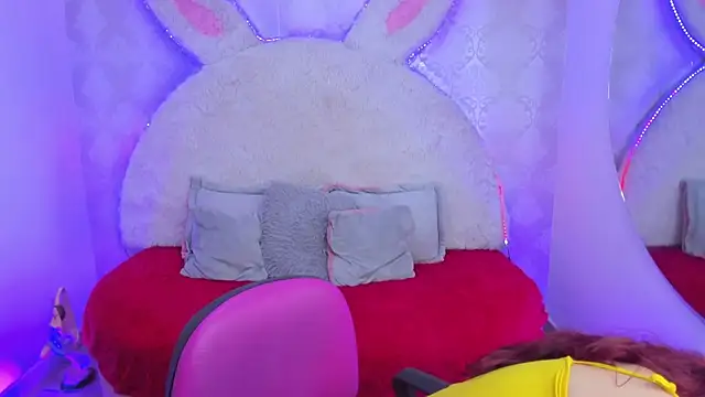 Gaby louse online show from 12-13-25, 08:36