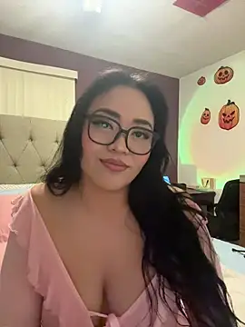 MyHoneyFrida online show from 11-12-25, 03:18