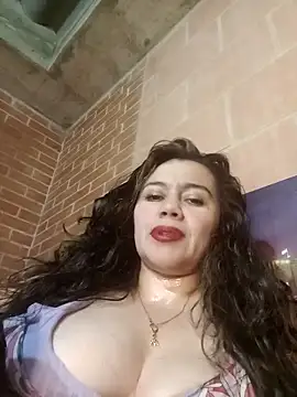 Snapshot of sexy-latina1 chatting on 09-11-25, 04:45 sexy-latina1 online show from 09-11-25, 04:45