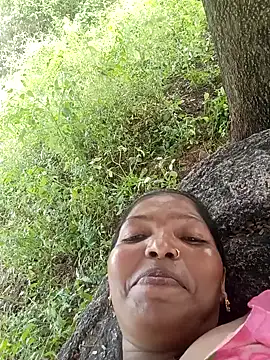 Jivika Jaiswal online show from 09-30-25, 06:40