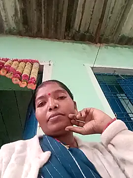 Jivika Jaiswal online show from 10-31-25, 11:55