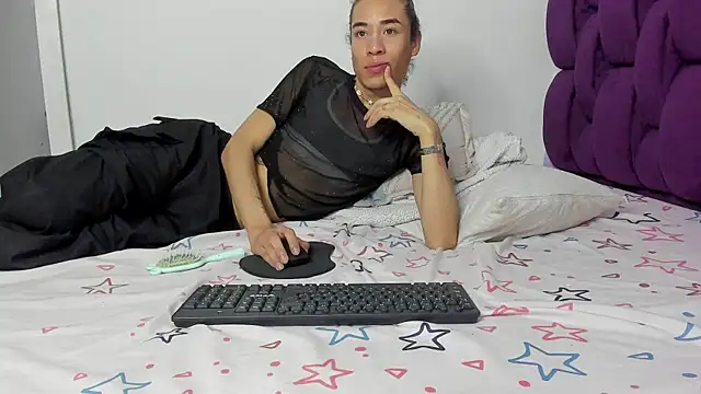 berenicelV online show from 11-29-25, 04:43