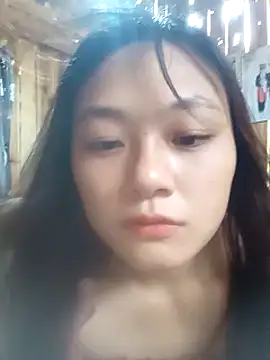 Snapshot of mai-xinh chatting on 09-13-25, 02:44 mai-xinh online show from 09-13-25, 02:44