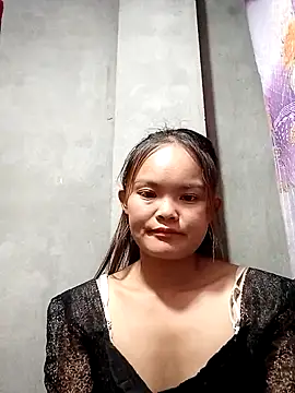 Snapshot of xinhxinhcute chatting on 09-13-25, 01:00 xinhxinhcute online show from 09-13-25, 01:00