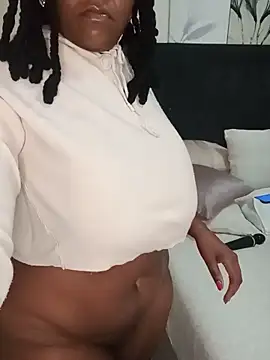 Snapshot of Creamy_Chocolatex chatting on 06-08-26, 05:30 Creamy Chocolatex online show from 06-08-26, 05:30