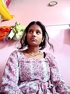 Hot Mayra  online show from 10-17-25, 07:22