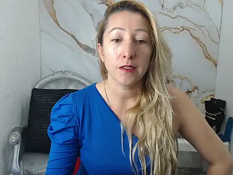 swetchrystal online show from 09-21-25, 01:02