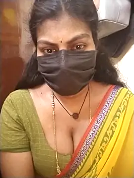 Snapshot of Nithiila chatting on 03-13-26, 04:41 Nithiila online show from 03-13-26, 04:41