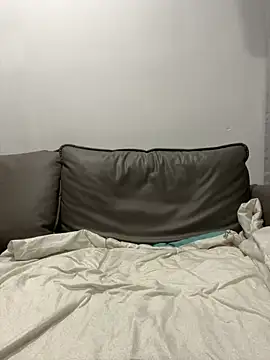 ruyi-13 online show from 09-13-25, 03:23