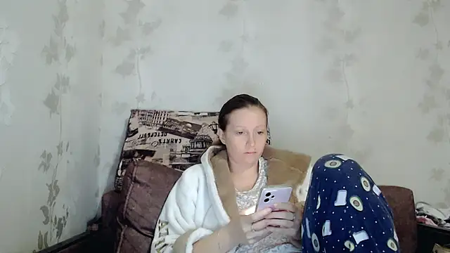 Snapshot of angelllsexy chatting on 11-14-25, 03:55 angelllsexy online show from 11-14-25, 03:55