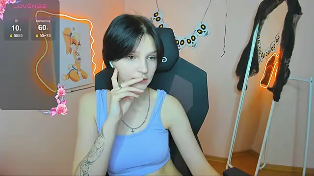 Snapshot of AudreyyKim chatting on 11-04-25, 08:13 AudreyyKim online show from 11-04-25, 08:13