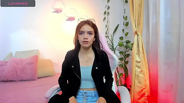 Jade22   online show from 09-09-25, 12:48