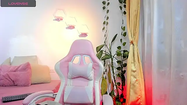 Jade22   online show from 09-12-25, 01:11