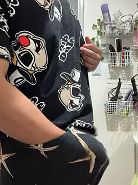 sukebegorilla online show from 11-13-25, 10:19