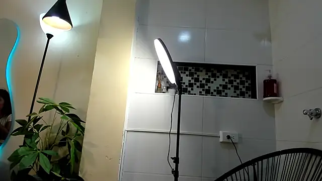 keila hott20 online show from 09-17-25, 12:51