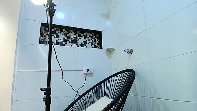 keila hott20 online show from 10-09-25, 12:03