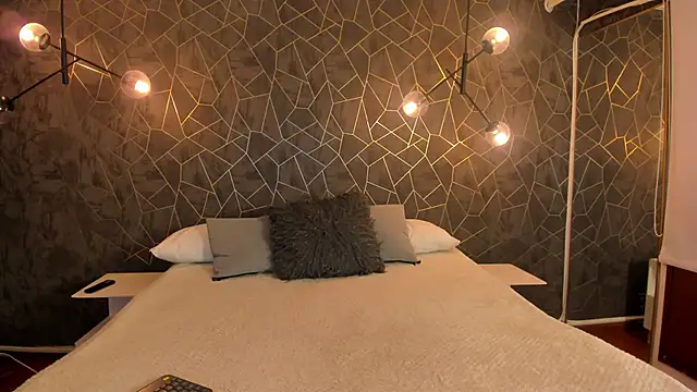 Snapshot of jazlin_angels chatting on 10-09-25, 06:44 jazlin angels online show from 10-09-25, 06:44