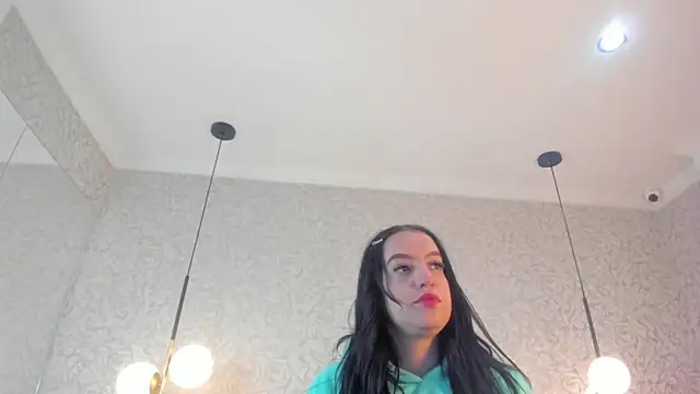 Snapshot of jazlin_angels chatting on 10-15-25, 04:56 jazlin angels online show from 10-15-25, 04:56