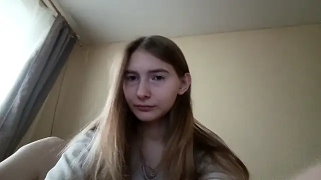 Snapshot of Nymera_flare chatting on 11-07-25, 06:35 Nymera flare online show from 11-07-25, 06:35