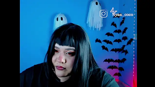 Snapshot of Nyaa_Coco chatting on 10-18-25, 01:08 Nyaa Coco online show from 10-18-25, 01:08